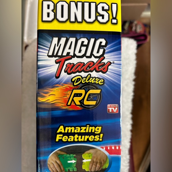 Magic Tracks - Picture 2 of 5